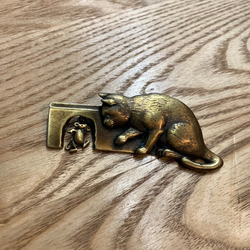 vintage pin brooches for women-Cat and mouse brooch by JJ in gold colour