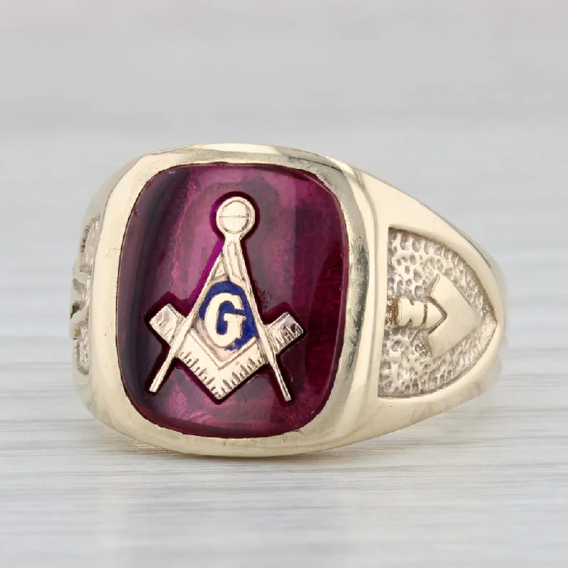 cushion-cut engagement rings for women-Masonic Signet Ring 10k Gold Lab Created Ruby Blue Lodge Vintage Square Compass