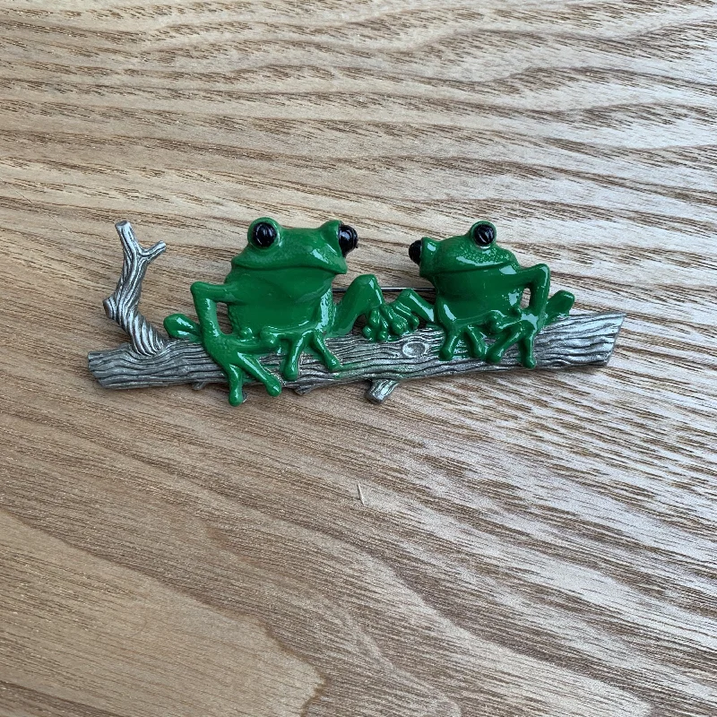 black brooches for women-Tree Frogs on a log brooch by JJ in pewter