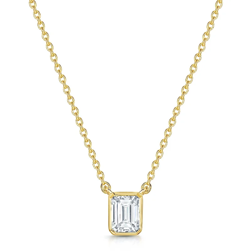 vintage necklaces for women-18ct Yellow Gold Emerald Cut Diamond 0.80ct Rub Over Pendant