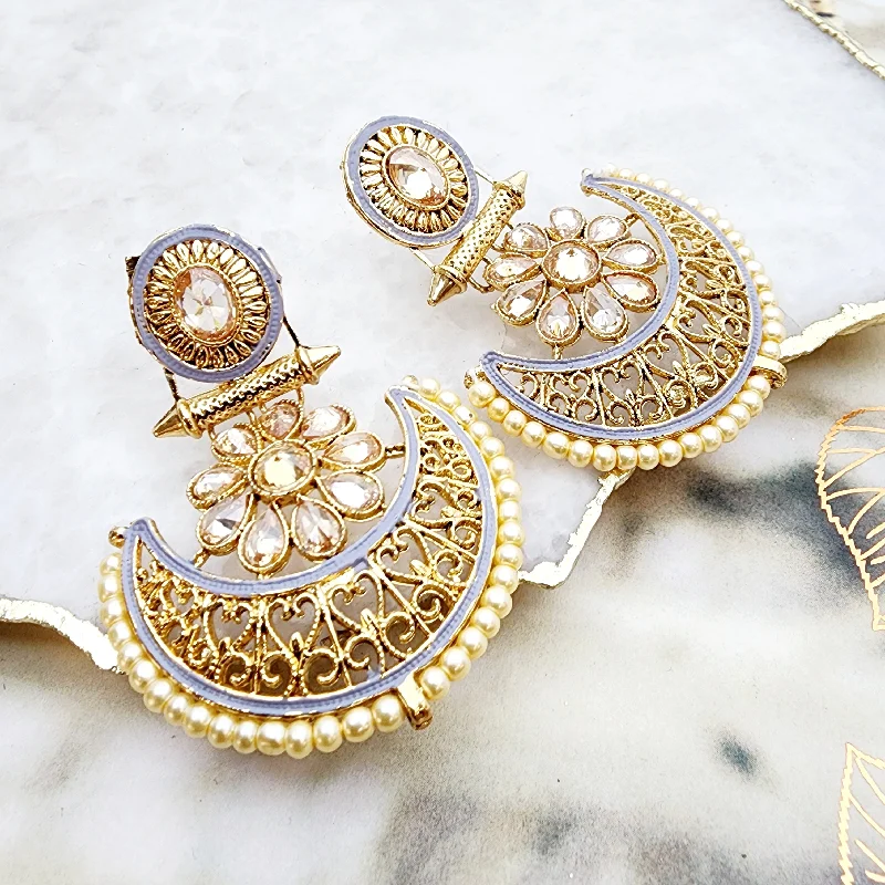 trendy earrings for women-Vashna Earrings