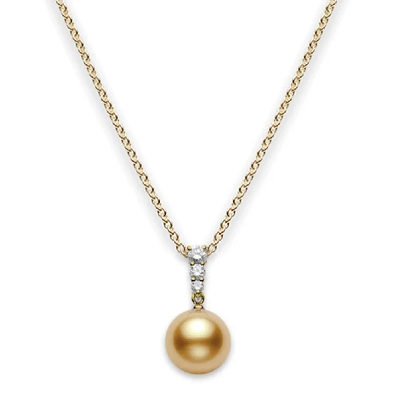 personalized necklaces for women-Morning Dew 18ct Yellow Gold Golden South Sea Pearl And Round Brilliant Cut Diamond Graduated Pendant