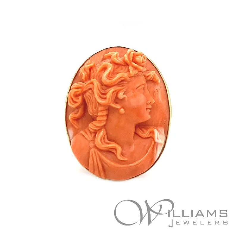 retro brooches for women-Vintage 18 Karat Cameo Brooch